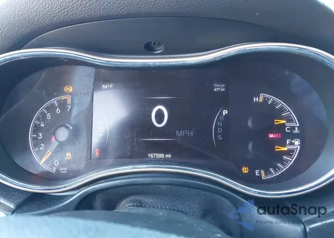 2015 Jeep Grand Cherokee Laredo z USA, uszkodzony, nr VIN 1C4RJEAG5FC646770